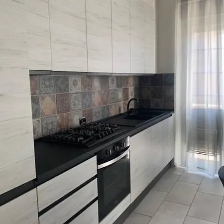 La Casa Di Ely В'яреджо